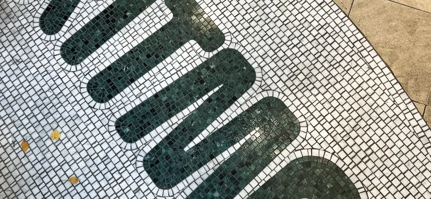 Пекарня Loave на Пятницкой и кофейня Ritmo во флигеле усадьбы Бобринских