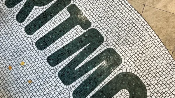 Пекарня Loave на Пятницкой и кофейня Ritmo во флигеле усадьбы Бобринских