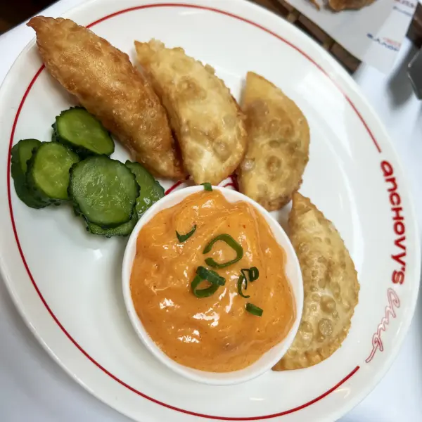 Чебуреки с крабом и креветкой